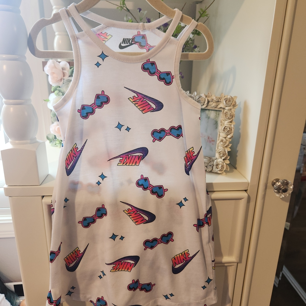 Nike White Sleeveless Dress with Graphic Print